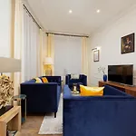 Royal Kopernika By Renters Prestige Apartament *