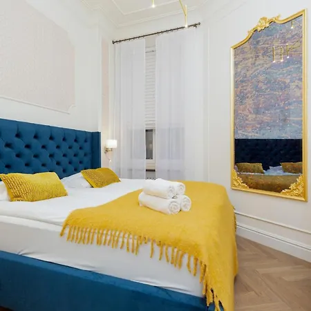 Royal Kopernika By Renters Prestige