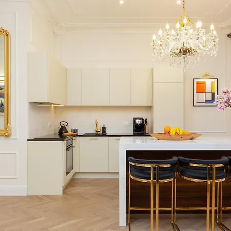 Royal Kopernika By Renters Prestige