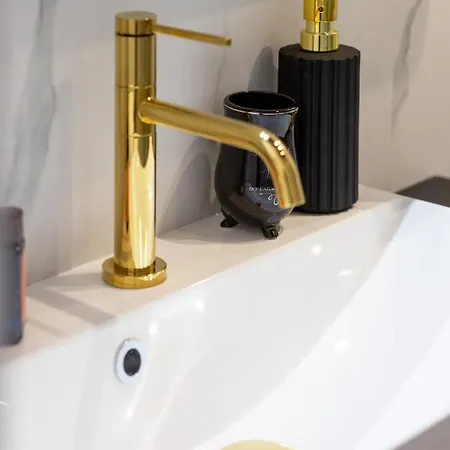 Royal Kopernika By Renters Prestige